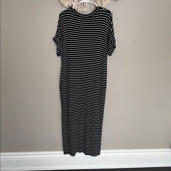 Cherish Black and White Striped Midi Dress with Pockets - Picture 2 of 4